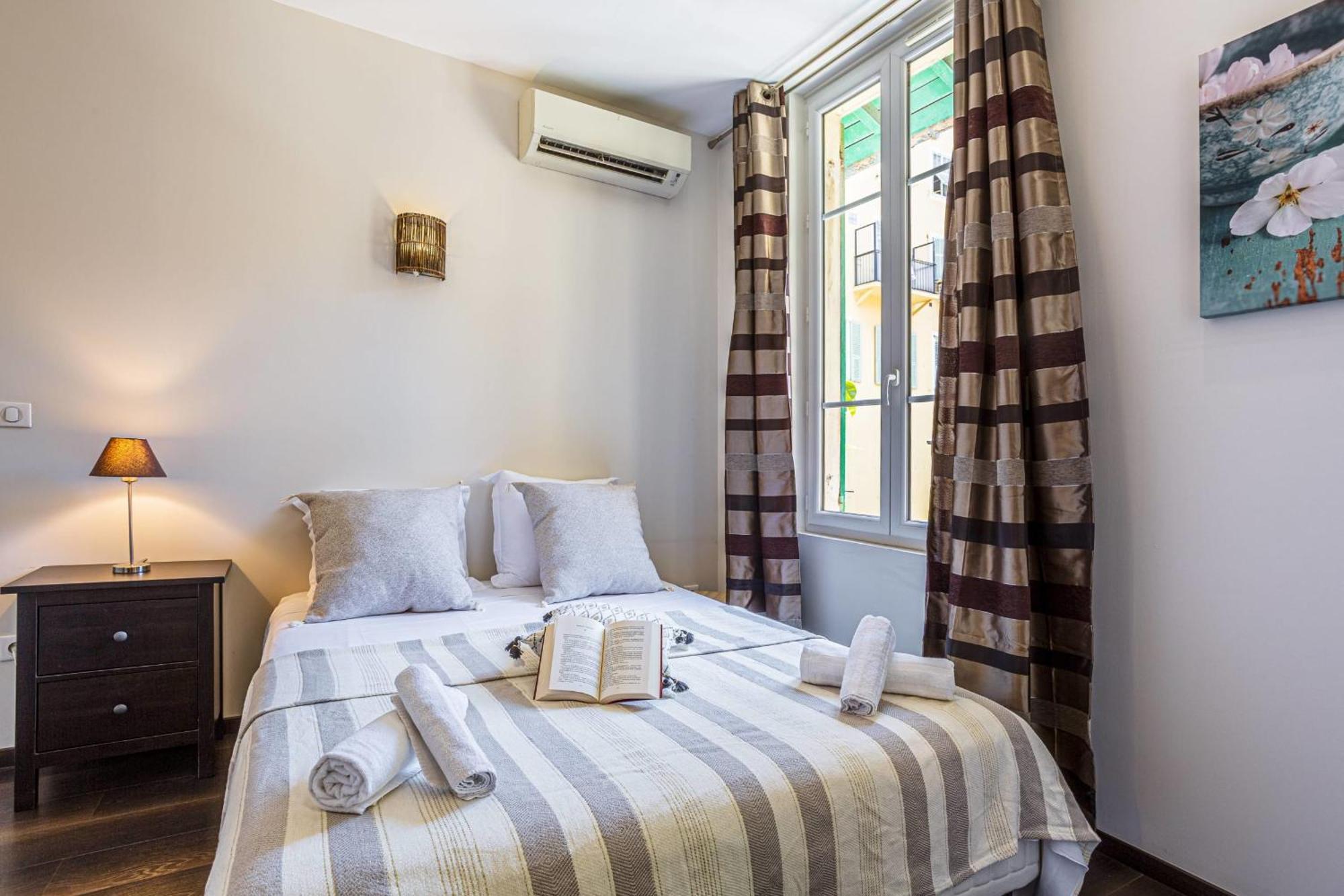 Guisol - Typical Nice 3 Bedroom Ac Near Port المظهر الخارجي الصورة
