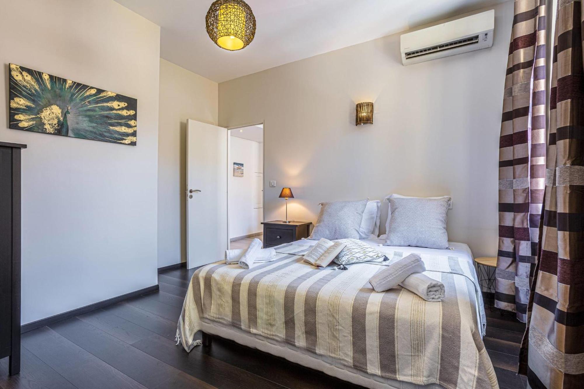 Guisol - Typical Nice 3 Bedroom Ac Near Port المظهر الخارجي الصورة