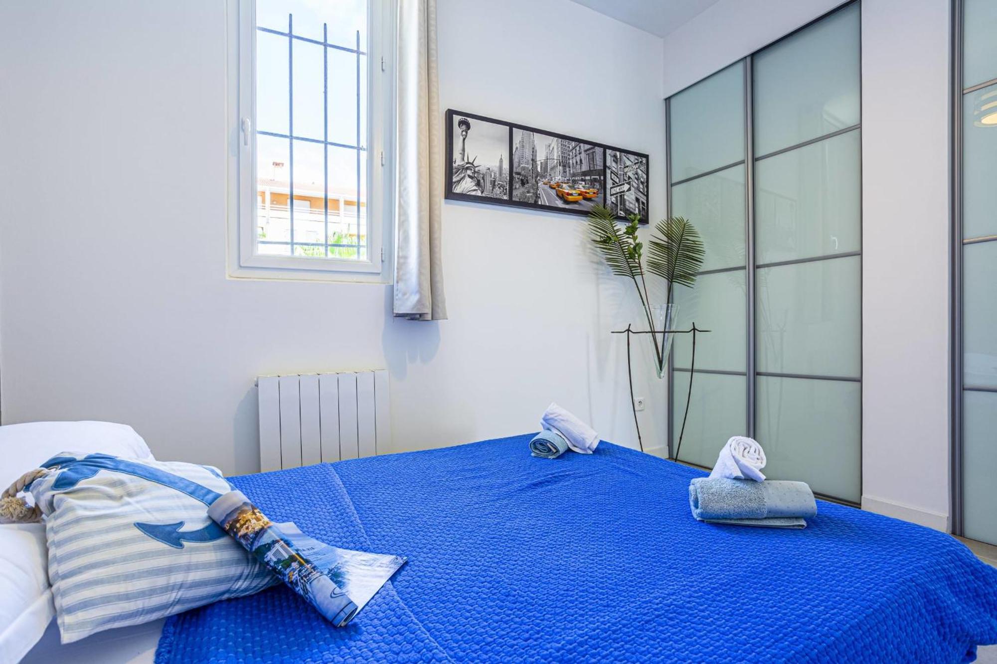 Guisol - Typical Nice 3 Bedroom Ac Near Port المظهر الخارجي الصورة