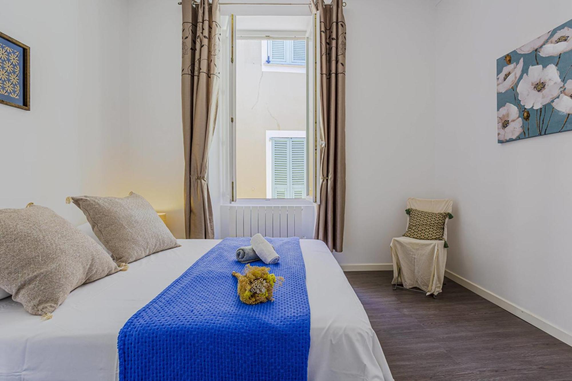 Guisol - Typical Nice 3 Bedroom Ac Near Port المظهر الخارجي الصورة